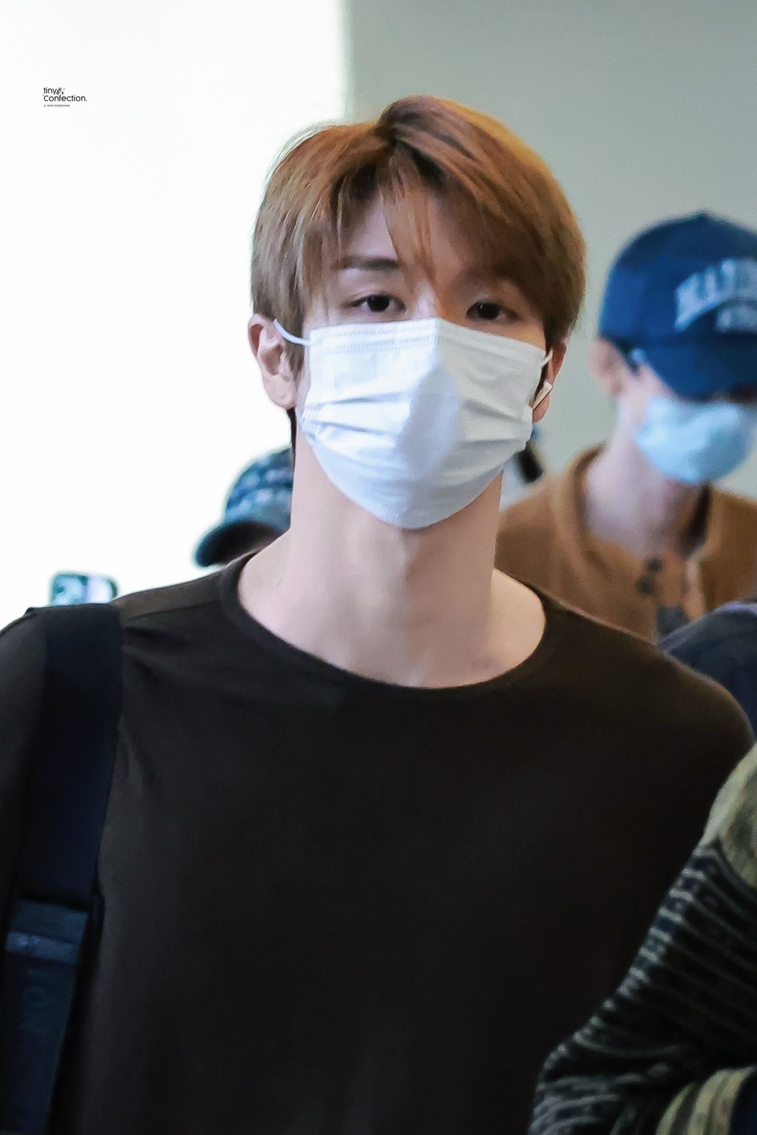 Recent activity shot of Sungchan (RIIZE)