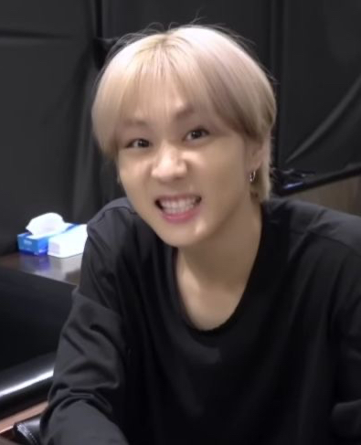 Latest photo of Jungwon (ENHYPEN)