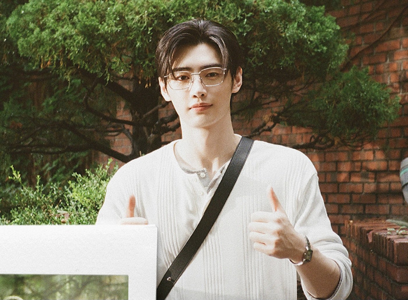 성훈 (ENHYPEN)의 비하인드 컷