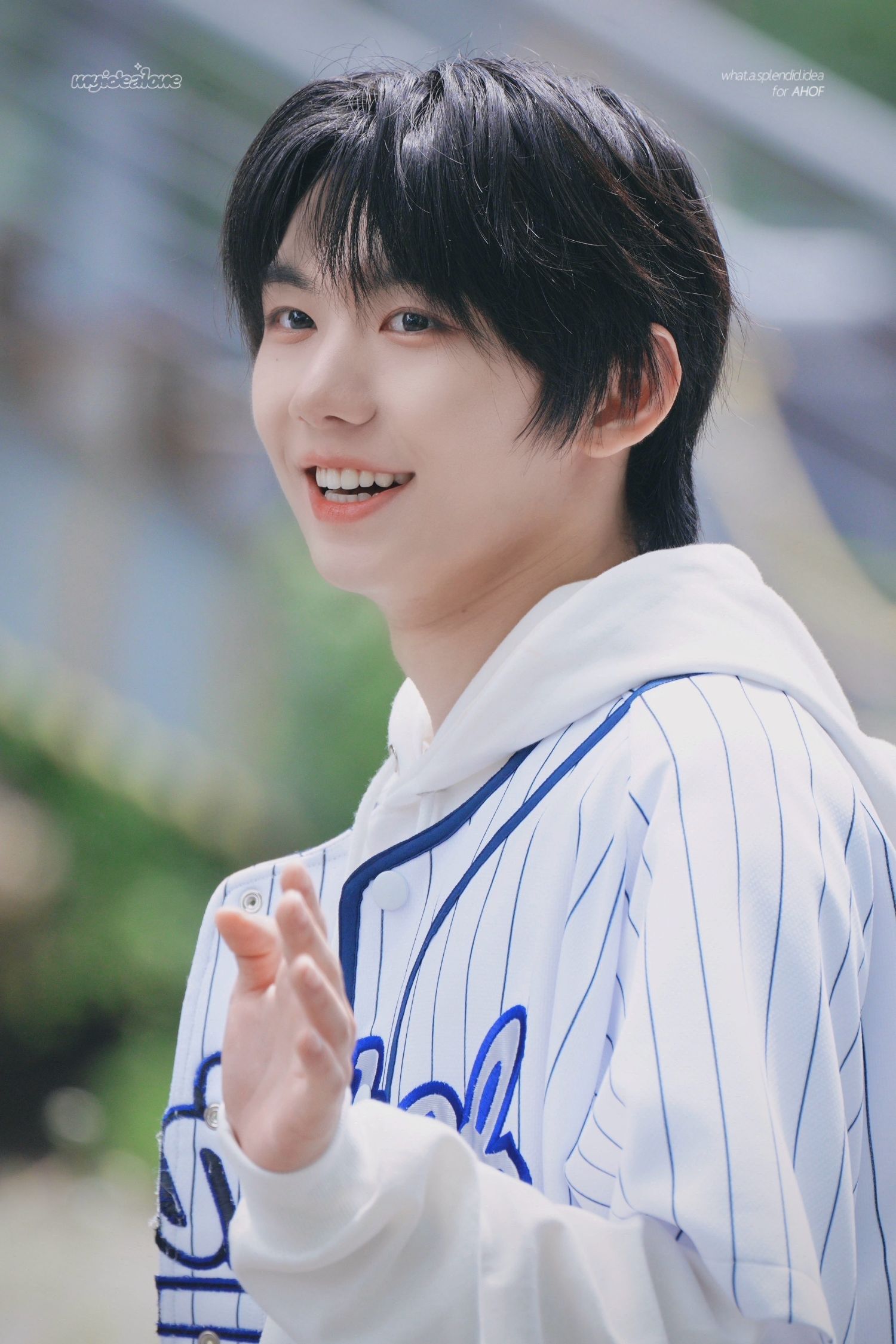 Behind-the-scenes cut of Park Han (AHOF)