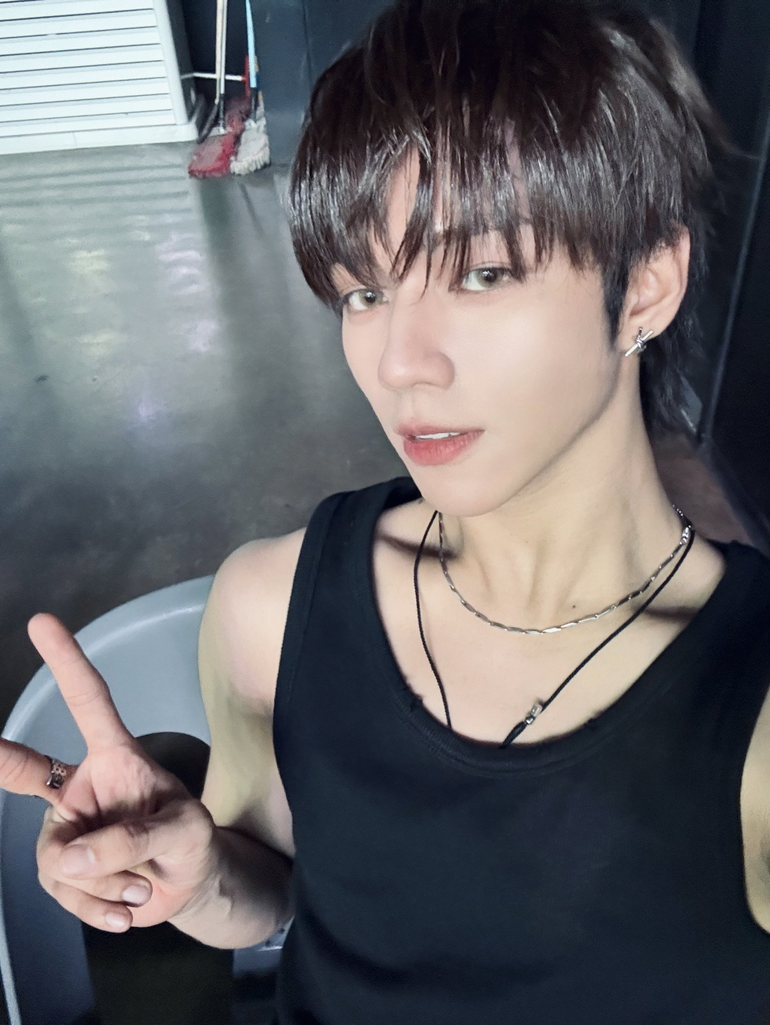 Recent activity shot of JL (AHOF)