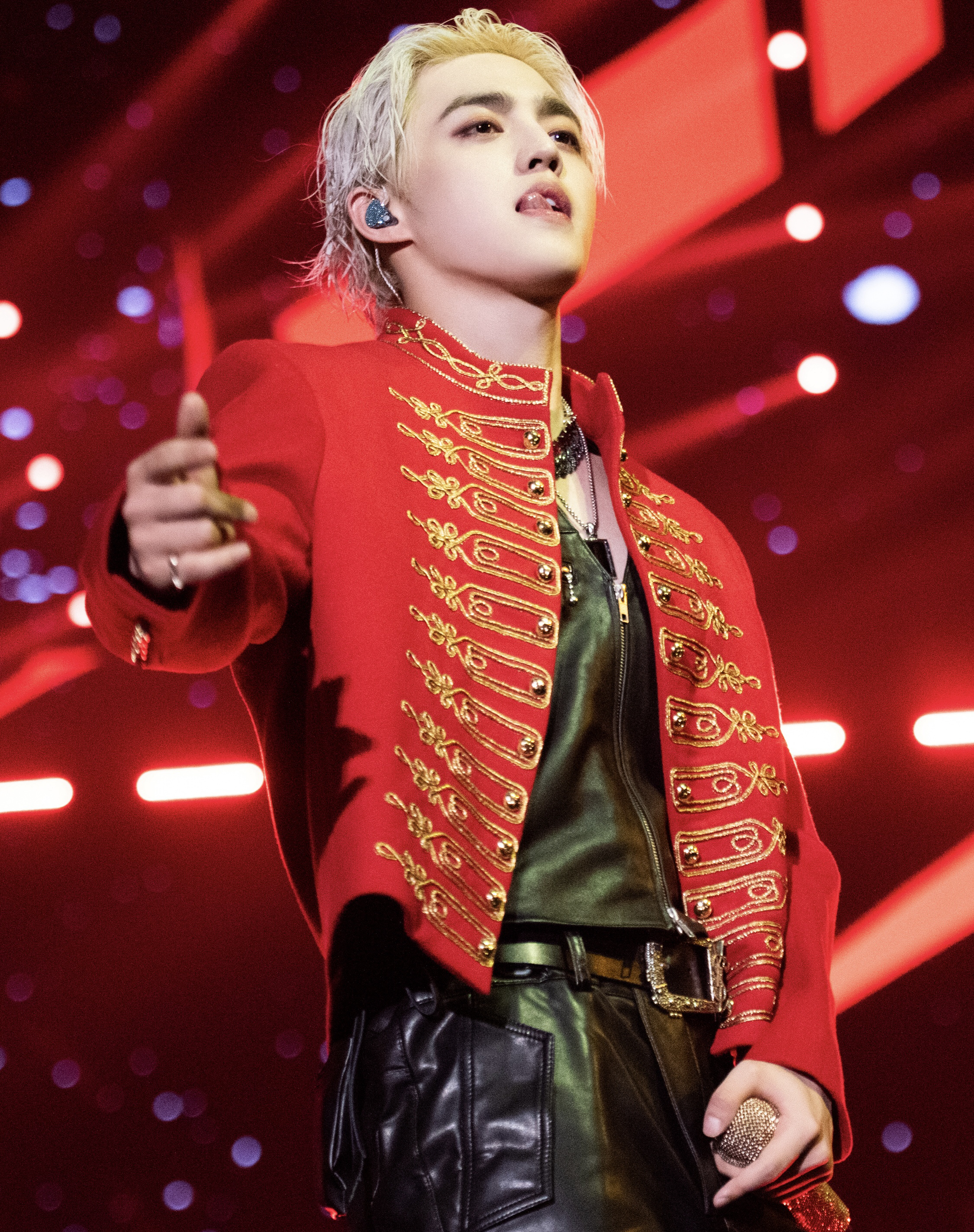 Recent activity shot of S.Coups (SEVENTEEN)