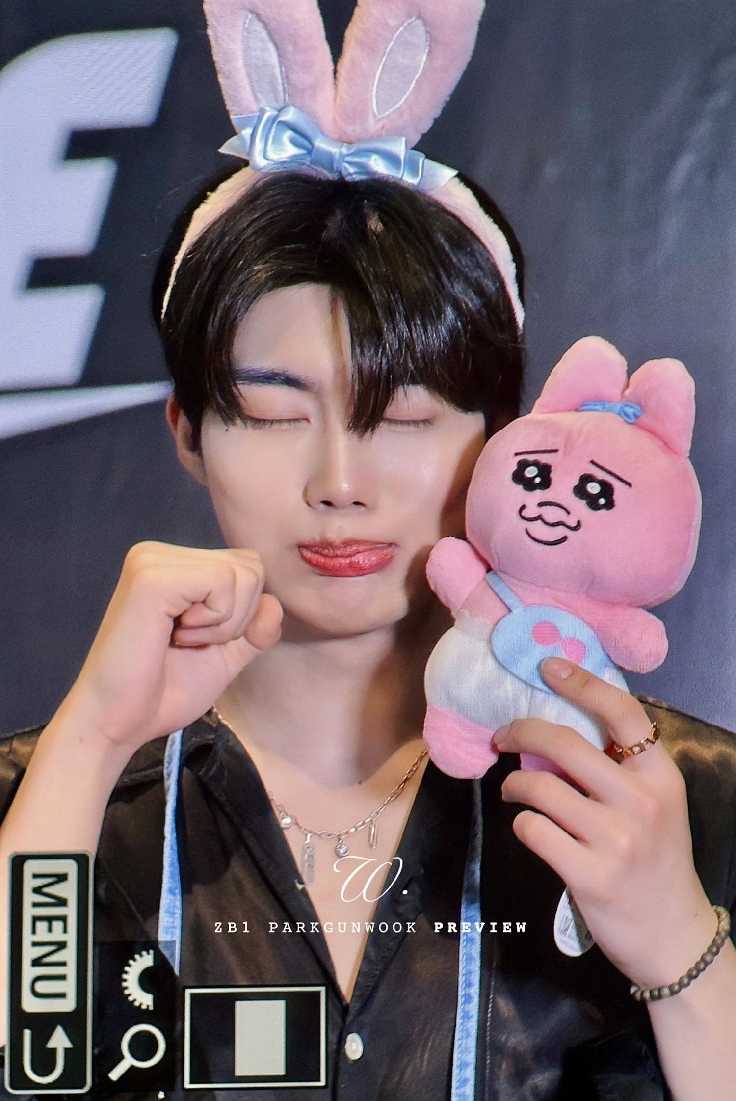 Latest photo of Park Gunwook (ZEROBASEONE)