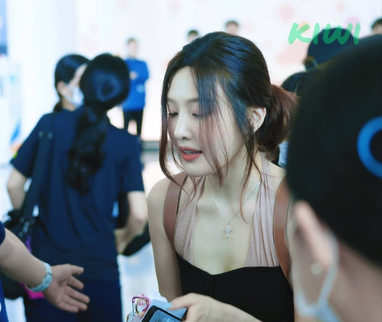 Latest photo of Joy (Red Velvet)