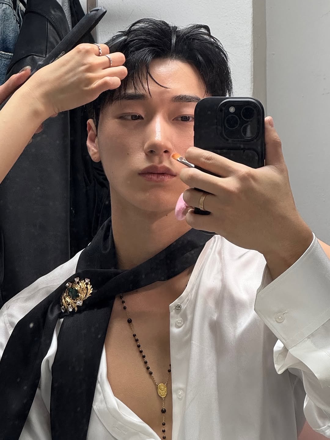 Potret di balik layar San (ATEEZ)