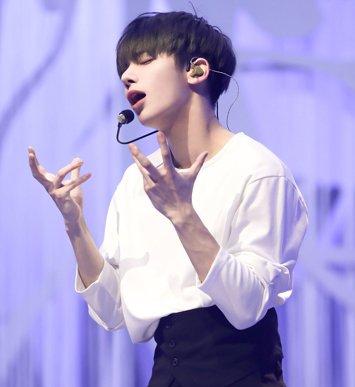 太显 (TOMORROW X TOGETHER)的最新活动照片