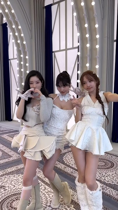 A heartfelt wallpaper shared by TWICE's fans