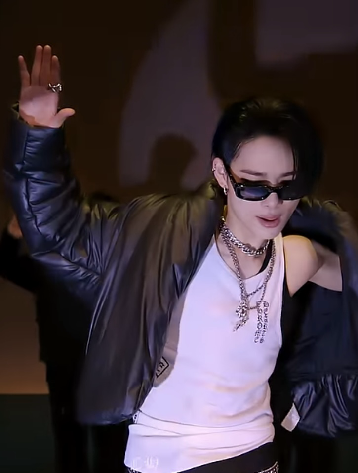 NI-KI (ENHYPEN)的幕後花絮