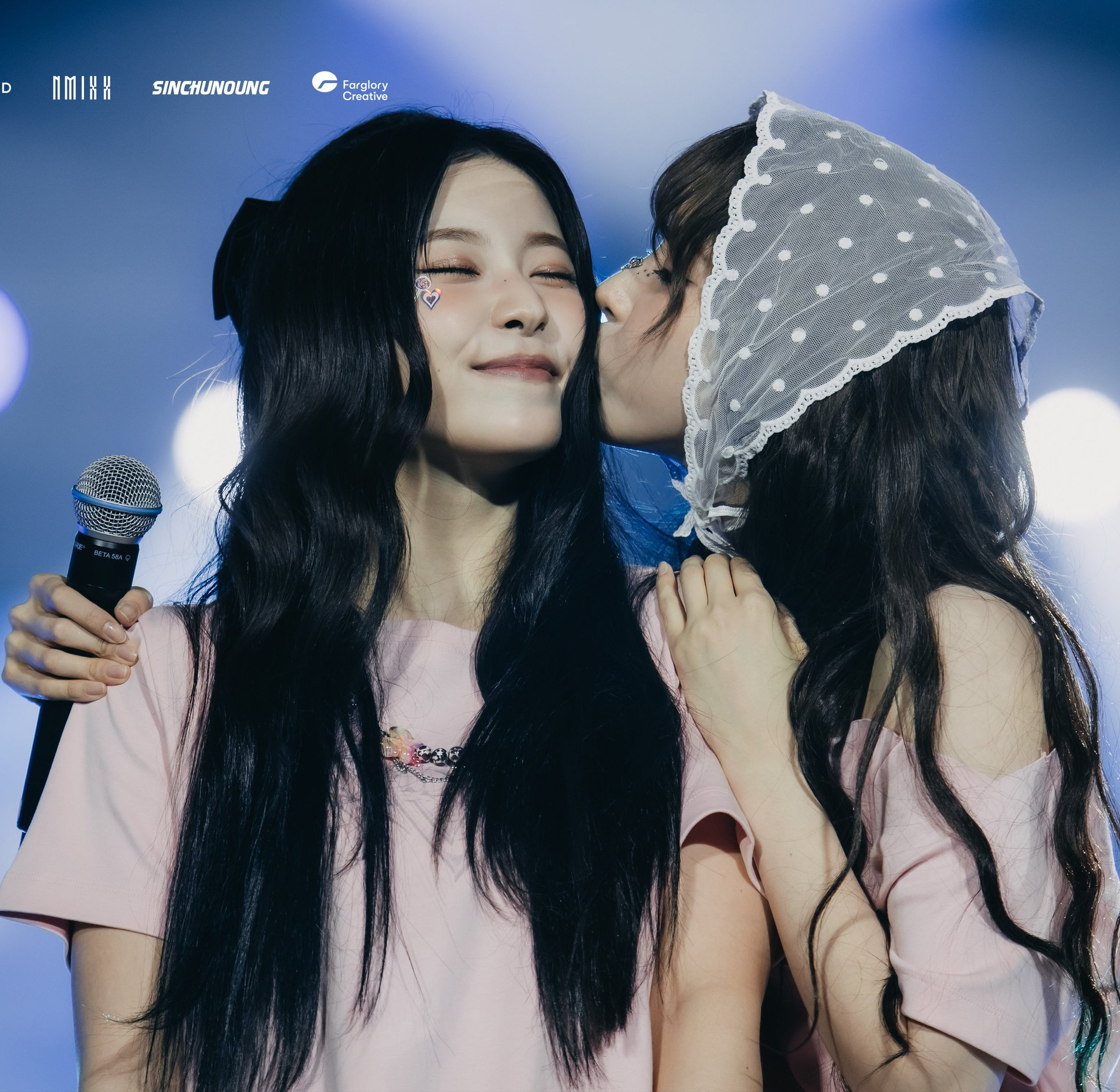 A moment captured by Kyujin (NMIXX)'s fan