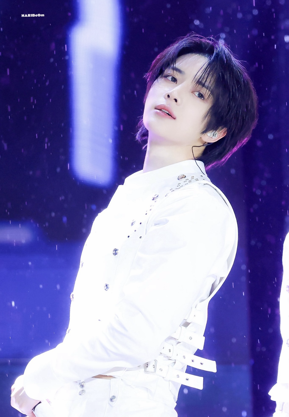 ボムギュ (TOMORROW X TOGETHER)の最近の活動写真