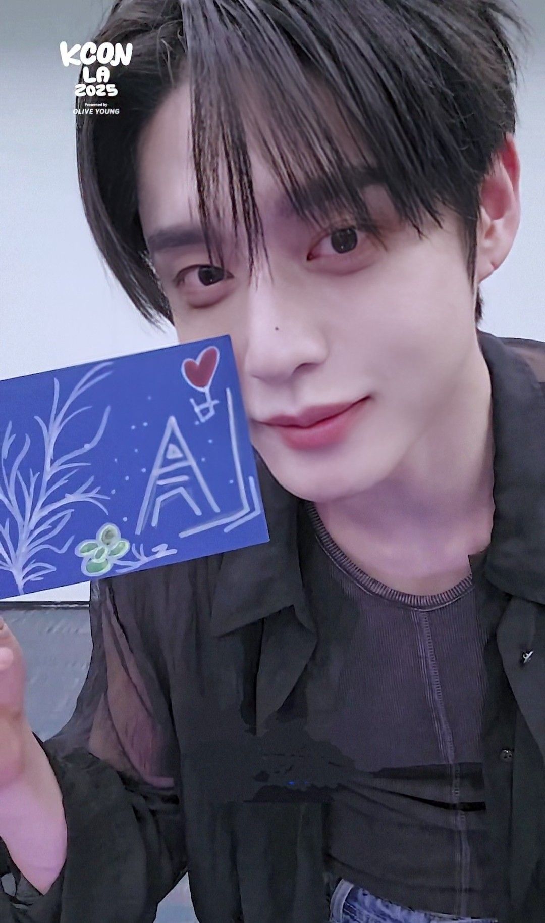 The most beloved wallpaper among Kim Jiwoong (ZEROBASEONE)'s fans