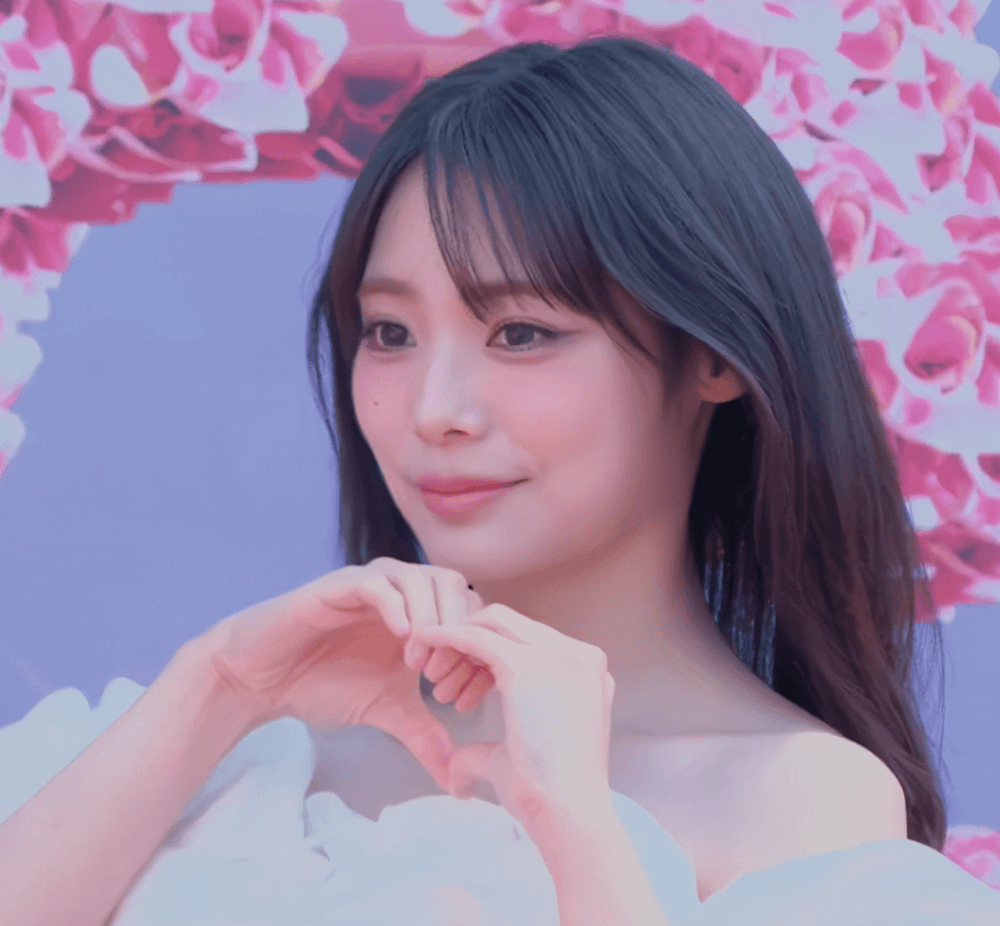 A moment captured by Siyeon (QWER)'s fan