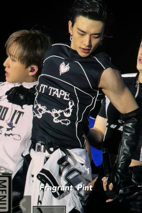 Behind-the-scenes cut of Hyunjin (Stray Kids)