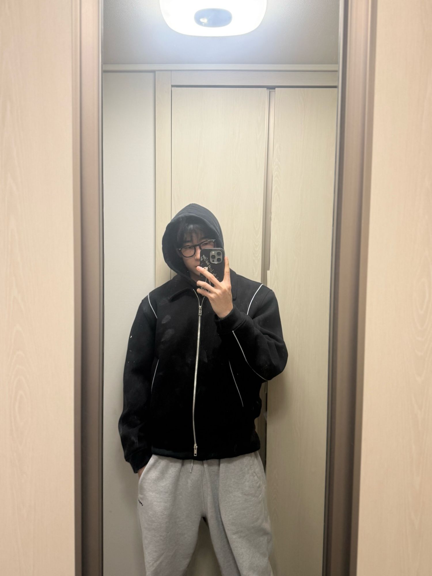 Potret di balik layar Han Seungwoo