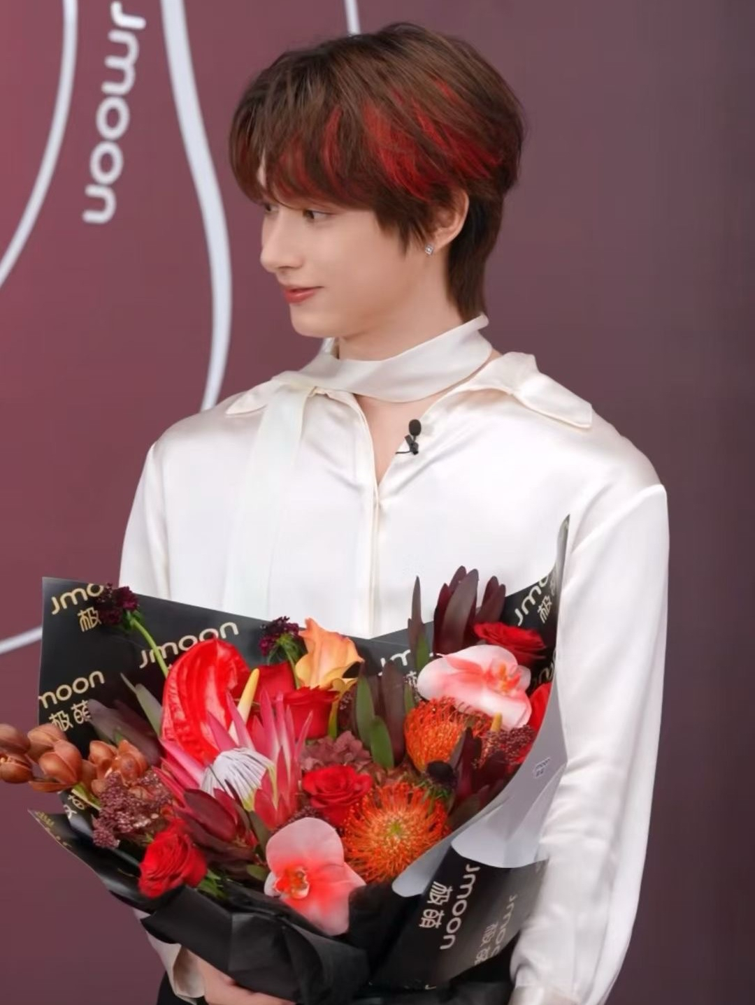 Behind-the-scenes cut of Jun (SEVENTEEN)