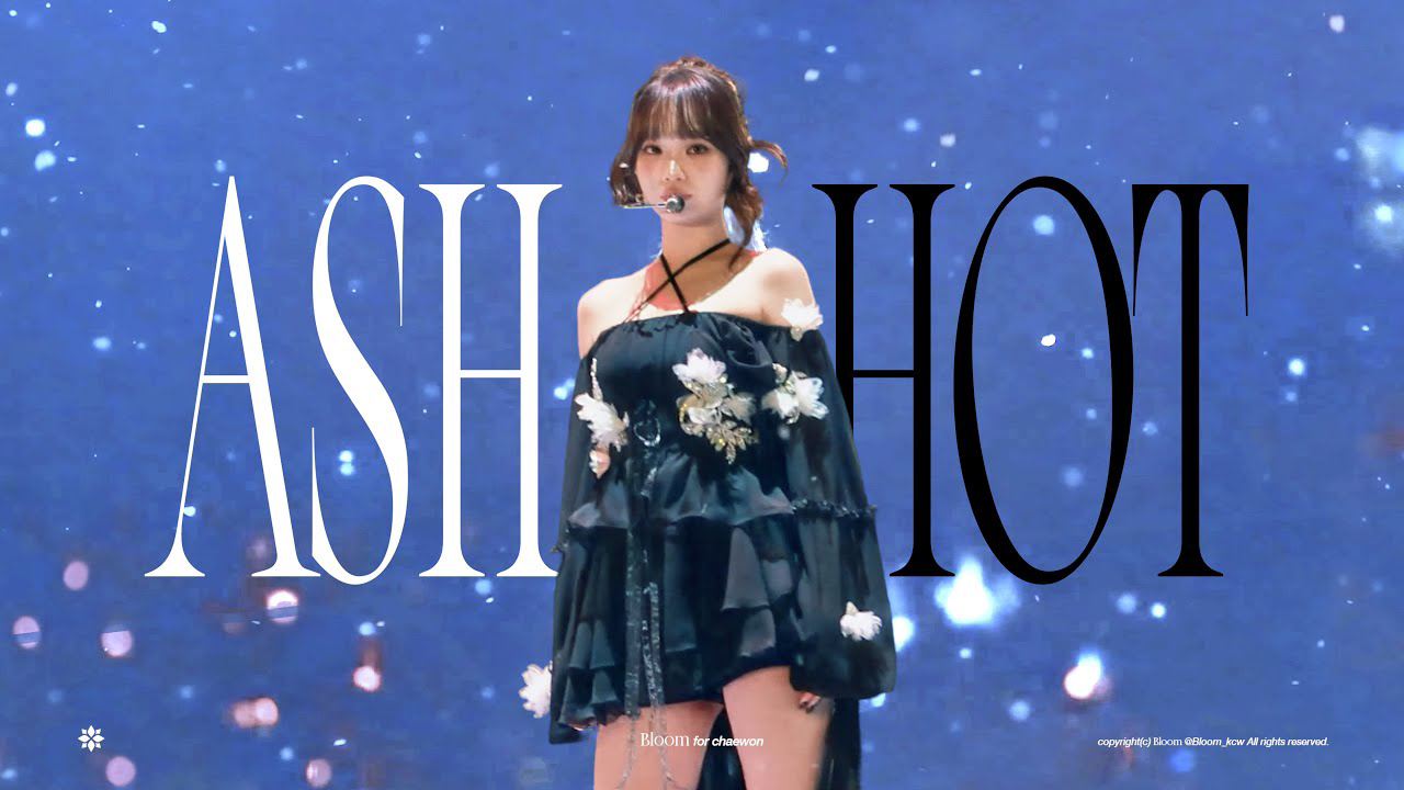 A moment captured by Kim Chaewon (LE SSERAFIM)'s fan