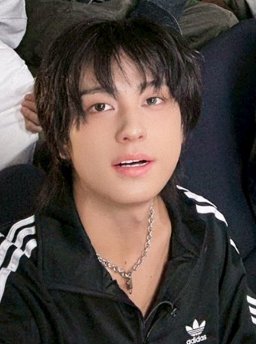 Latest photo of Taki (&TEAM)