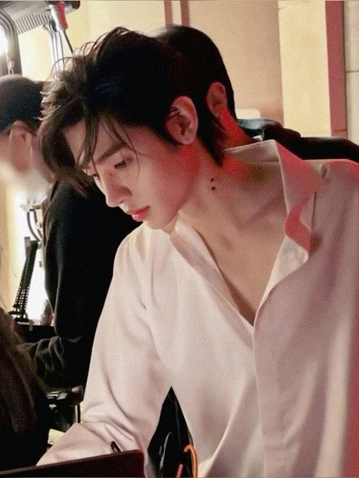 A moment captured by Sunghoon (ENHYPEN)'s fan