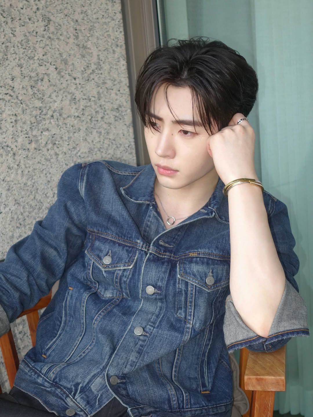 Recent activity shot of Sunghoon (ENHYPEN)