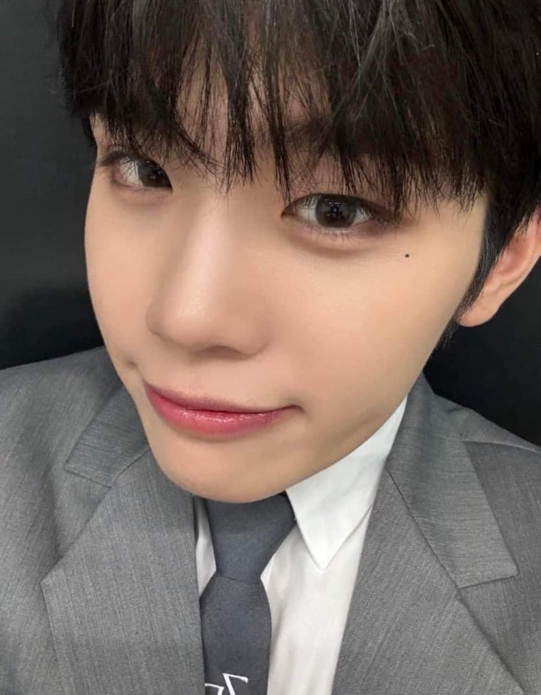 キム・テレ (ZEROBASEONE)の舞台裏ショット