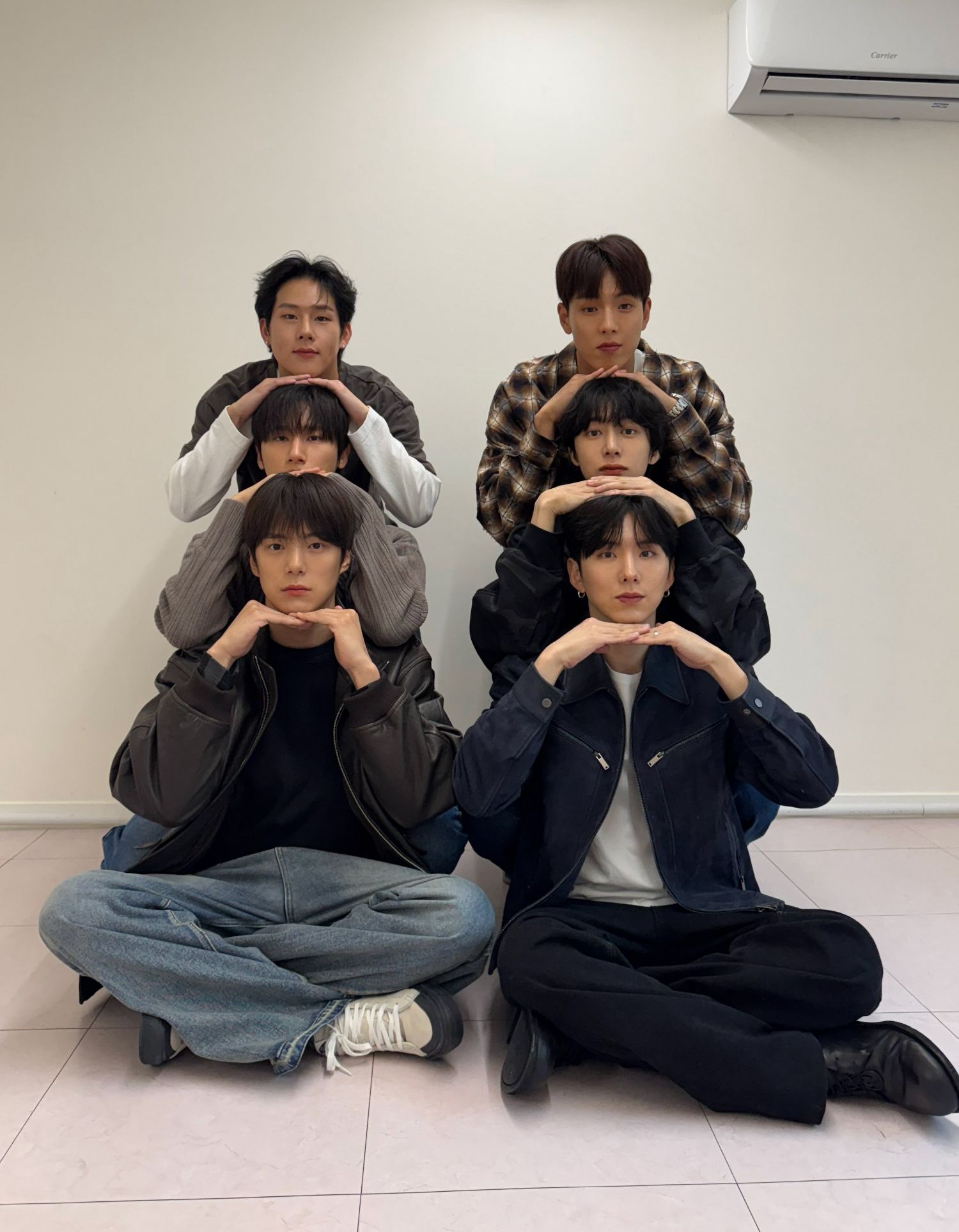 Momen yang diabadikan oleh penggemar MONSTA X