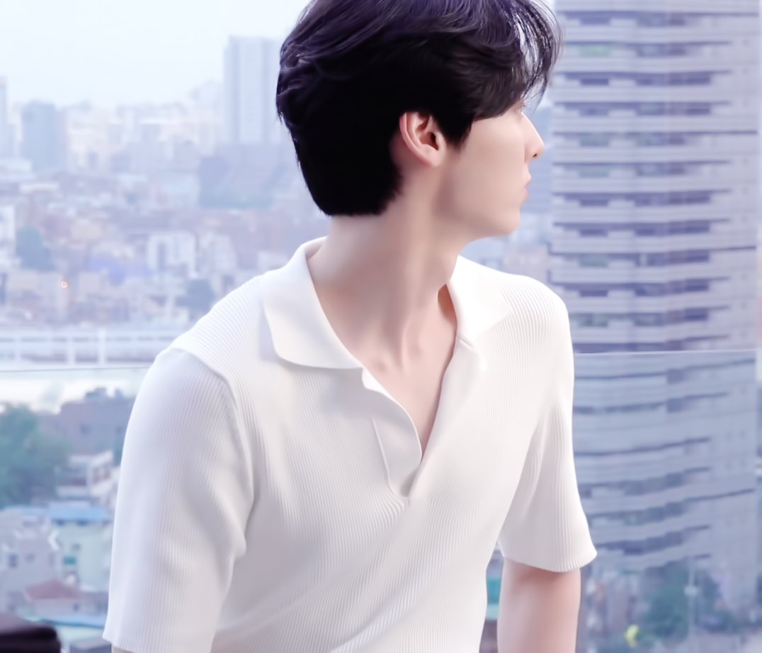 Recent activity shot of Hwang Minhyun