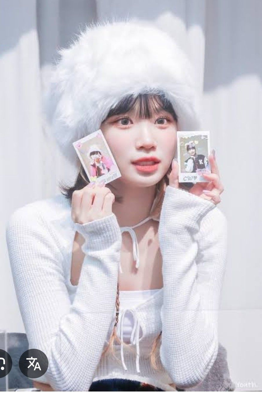 Behind-the-scenes cut of Kim Chaewon (LE SSERAFIM)