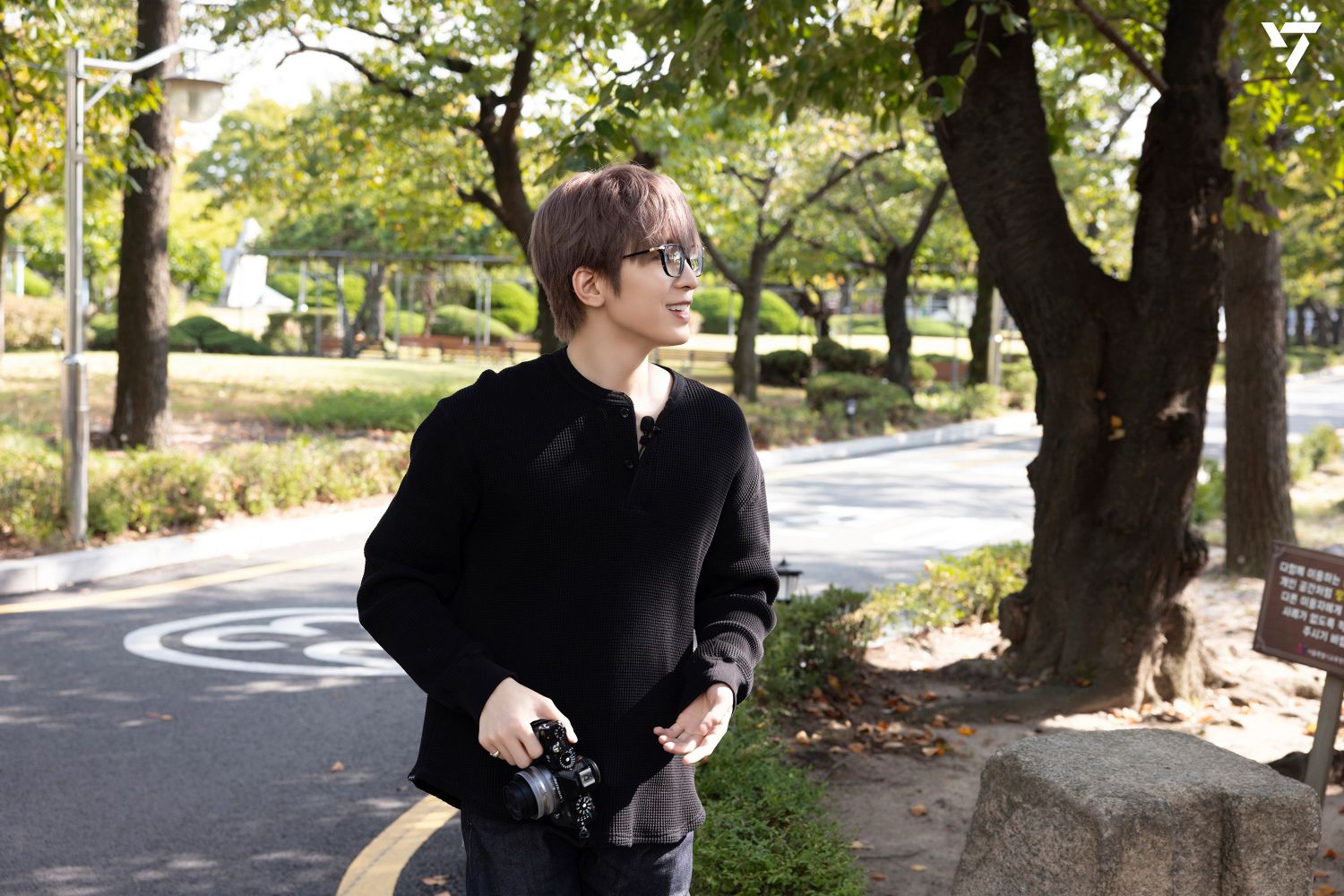 Behind-the-scenes cut of Wonwoo (SEVENTEEN)