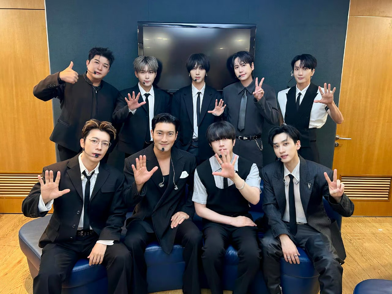 Potret di balik layar Super Junior