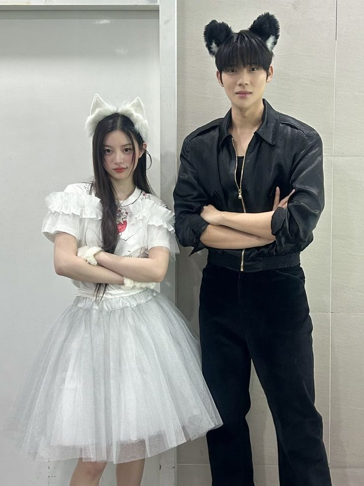 Recent activity shot of Minju (ILLIT)