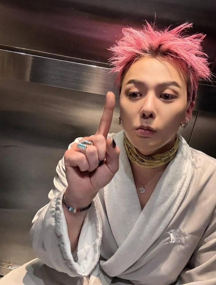 A moment captured by G-DRAGON (BIGBANG)'s fan