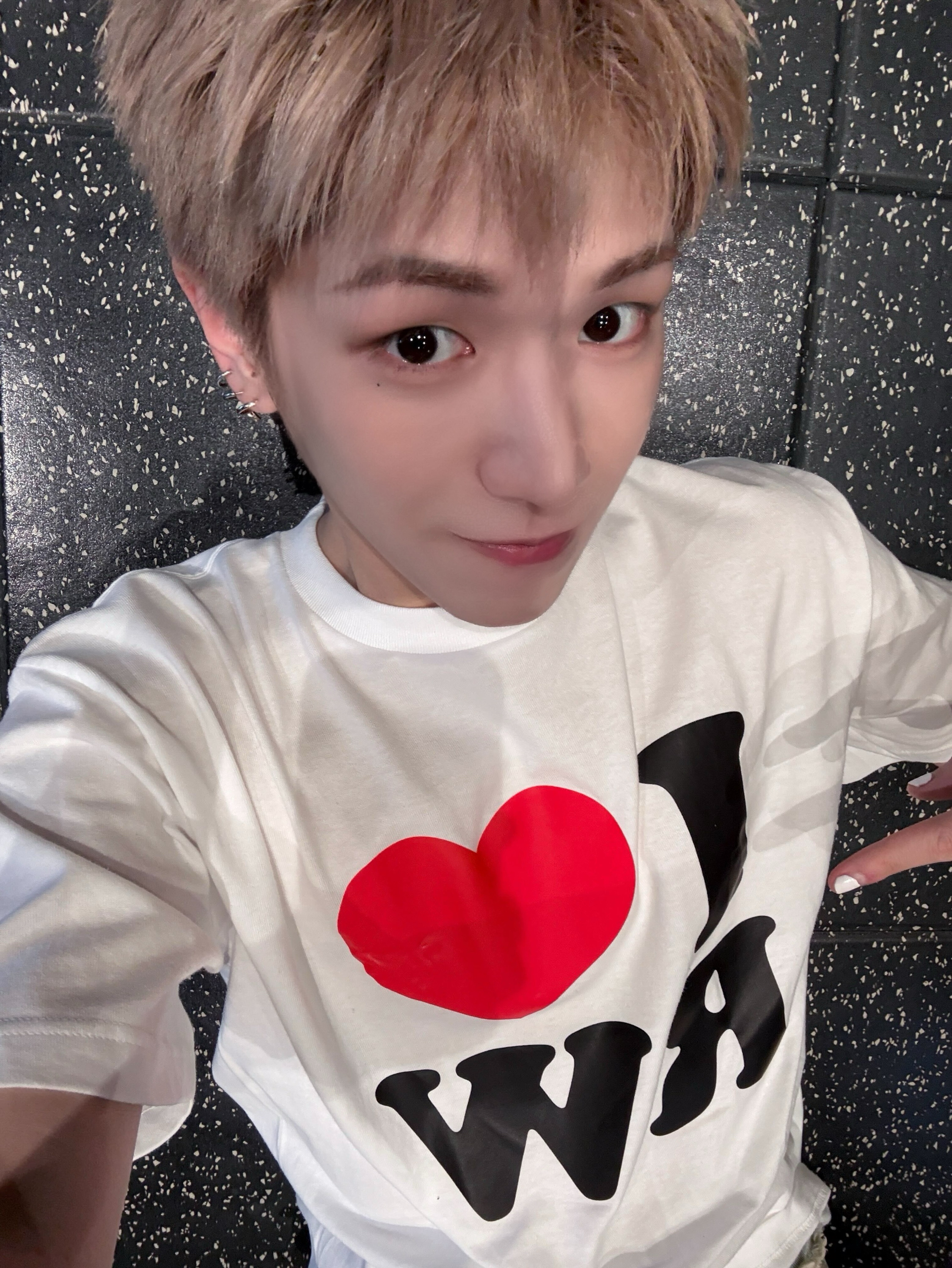 Latest photo of Riwoo (BOYNEXTDOOR)