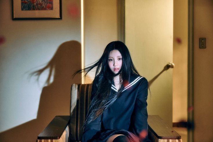 Recent activity shot of Wonhee (ILLIT)