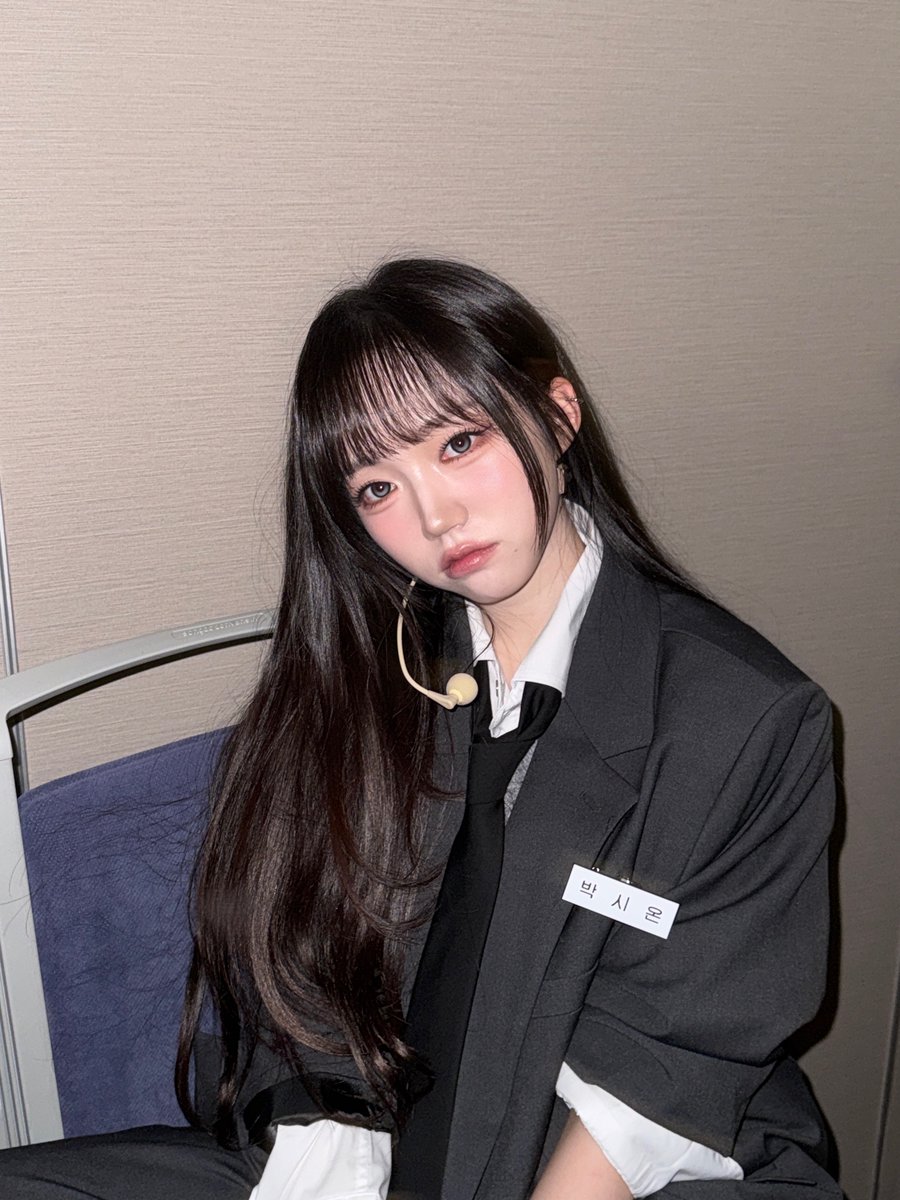 Latest photo of tripleS