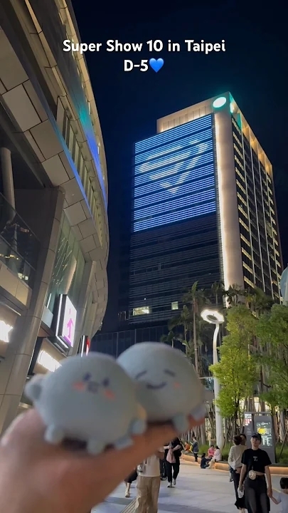 Today's most popular wallpaper in the Super Junior community