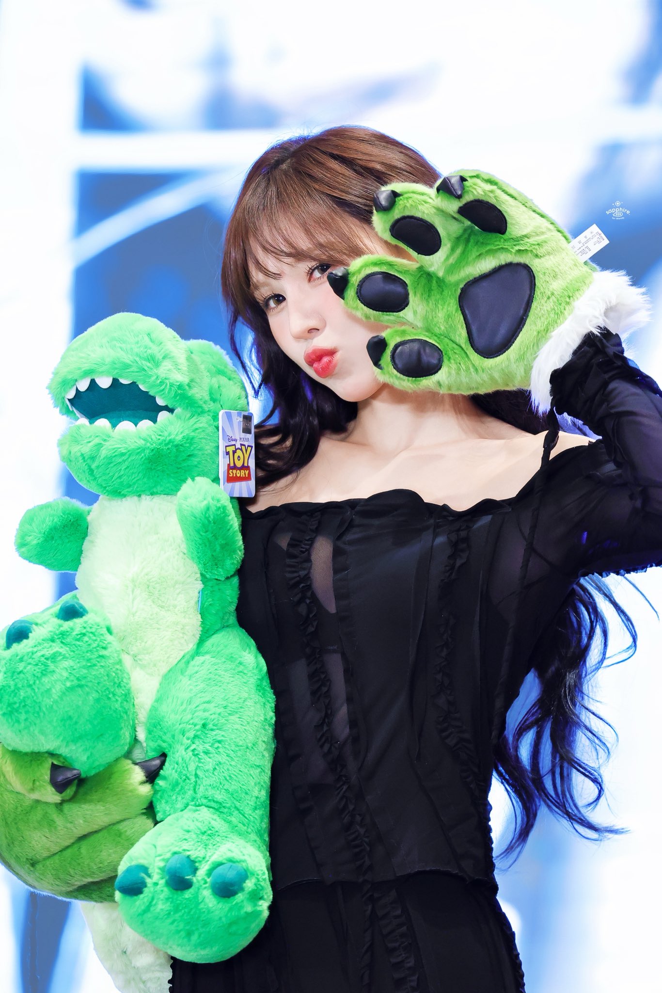 Latest photo of Wendy (Red Velvet)