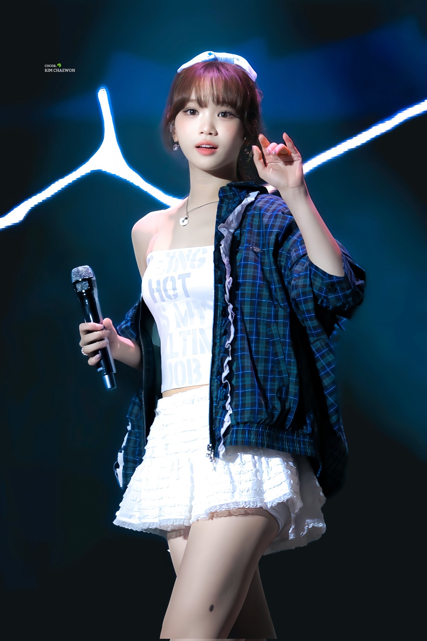 Recent activity shot of Kim Chaewon (LE SSERAFIM)