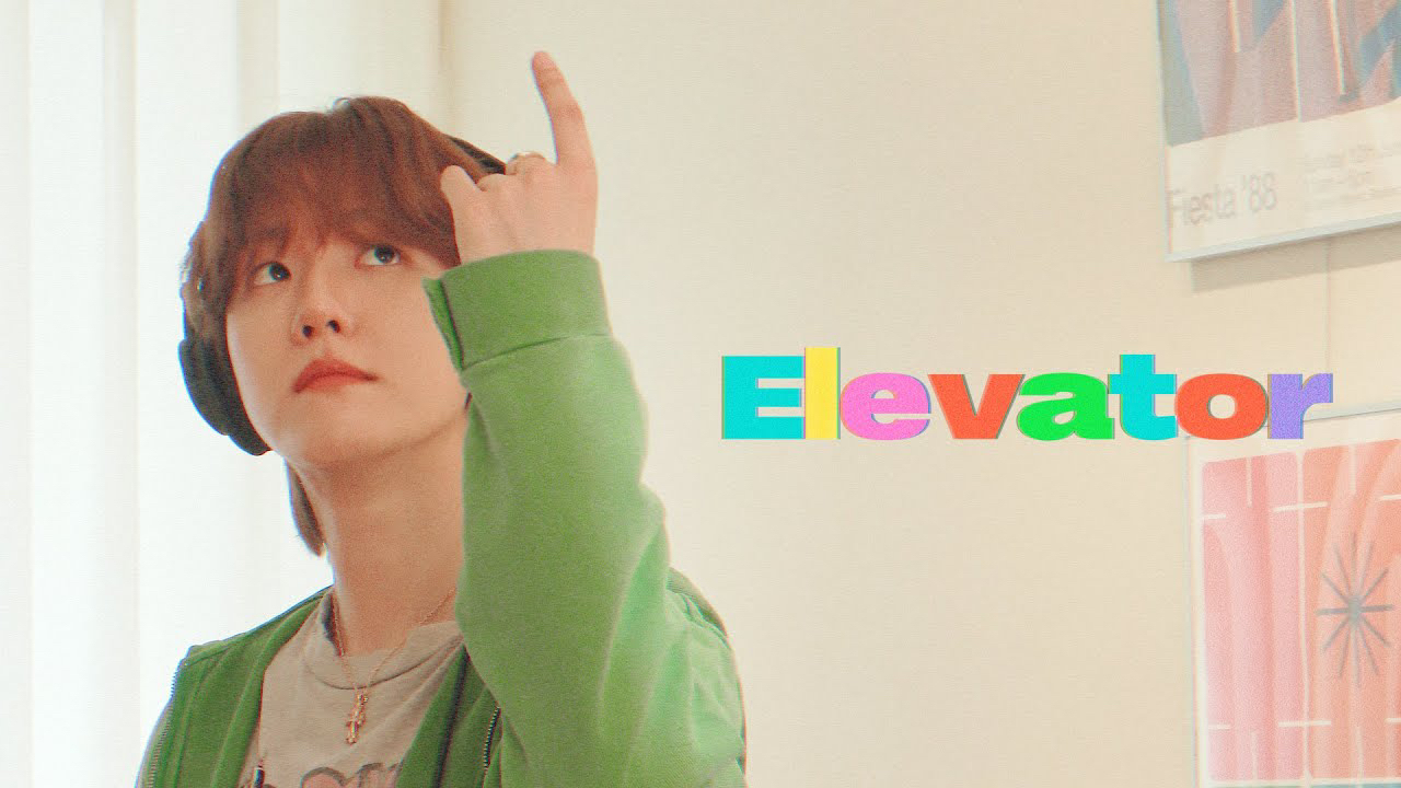백현 (EXO)의 비하인드 컷