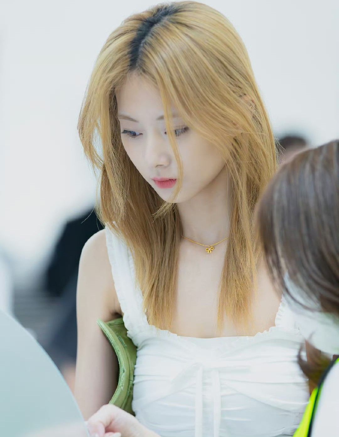 子瑜 (TWICE)的幕后花絮