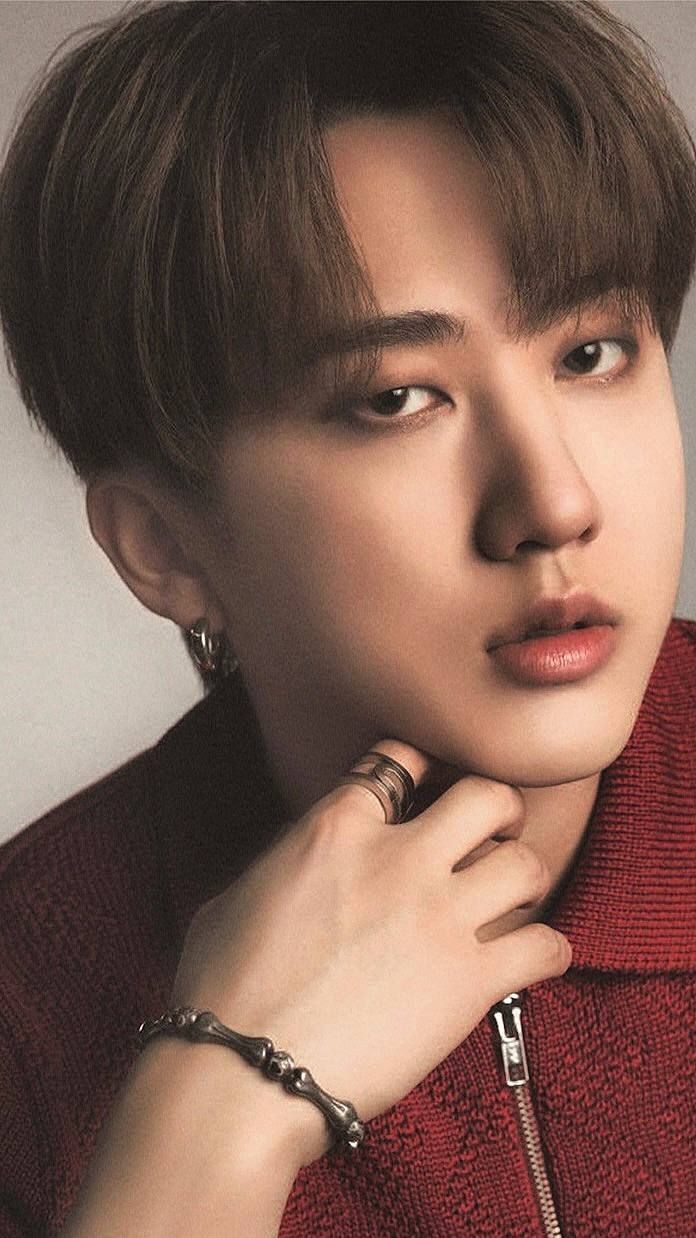 Latest photo of Changbin (Stray Kids)