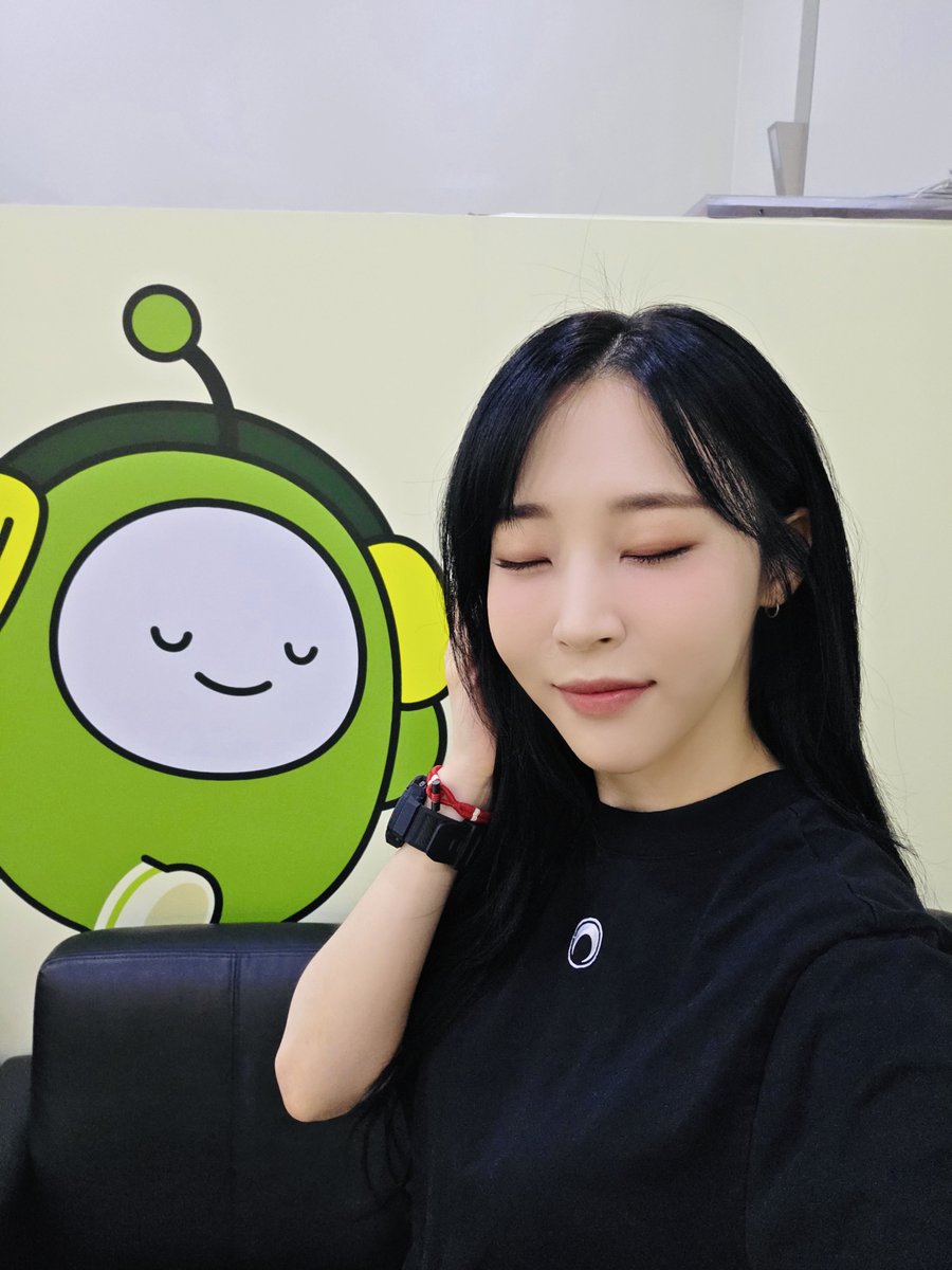 A moment captured by MAMAMOO's fan