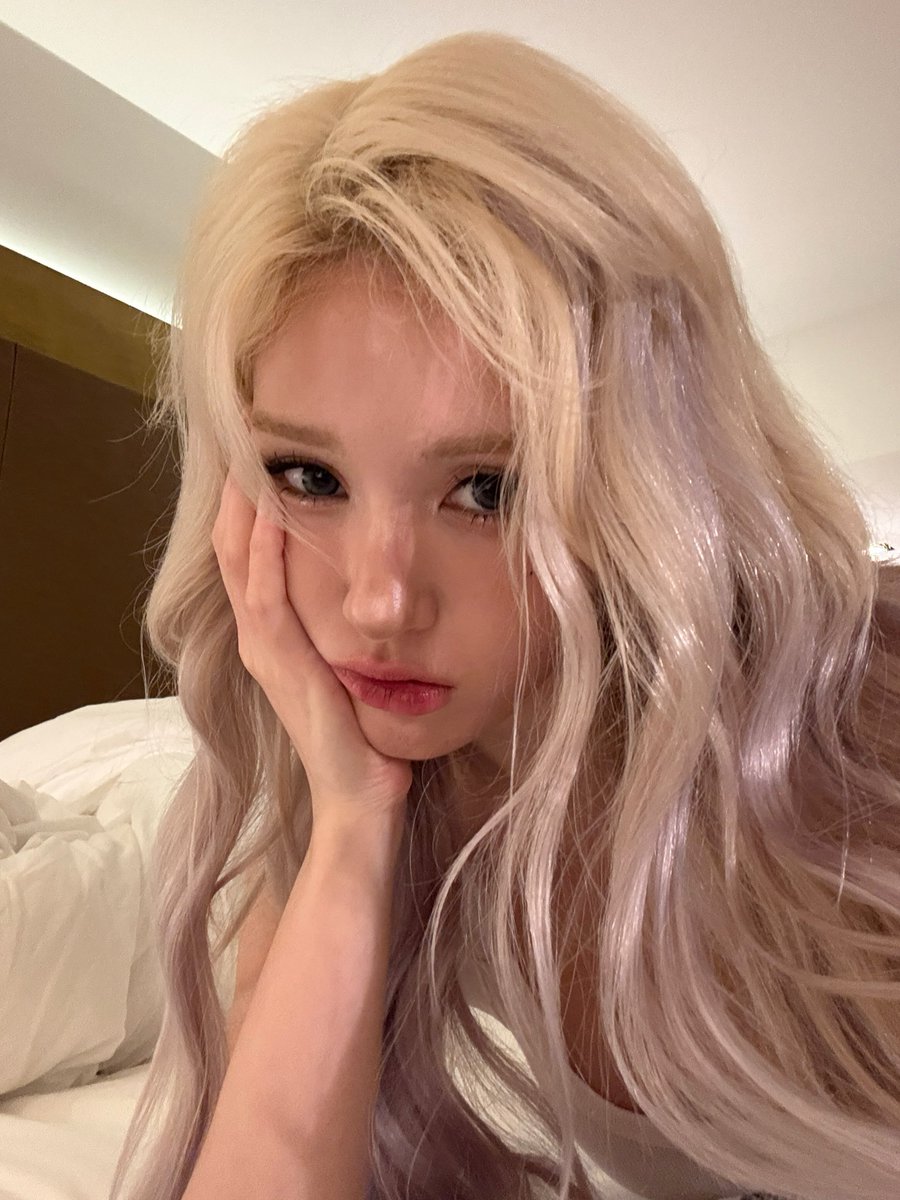 Recent activity shot of Jeon Somi