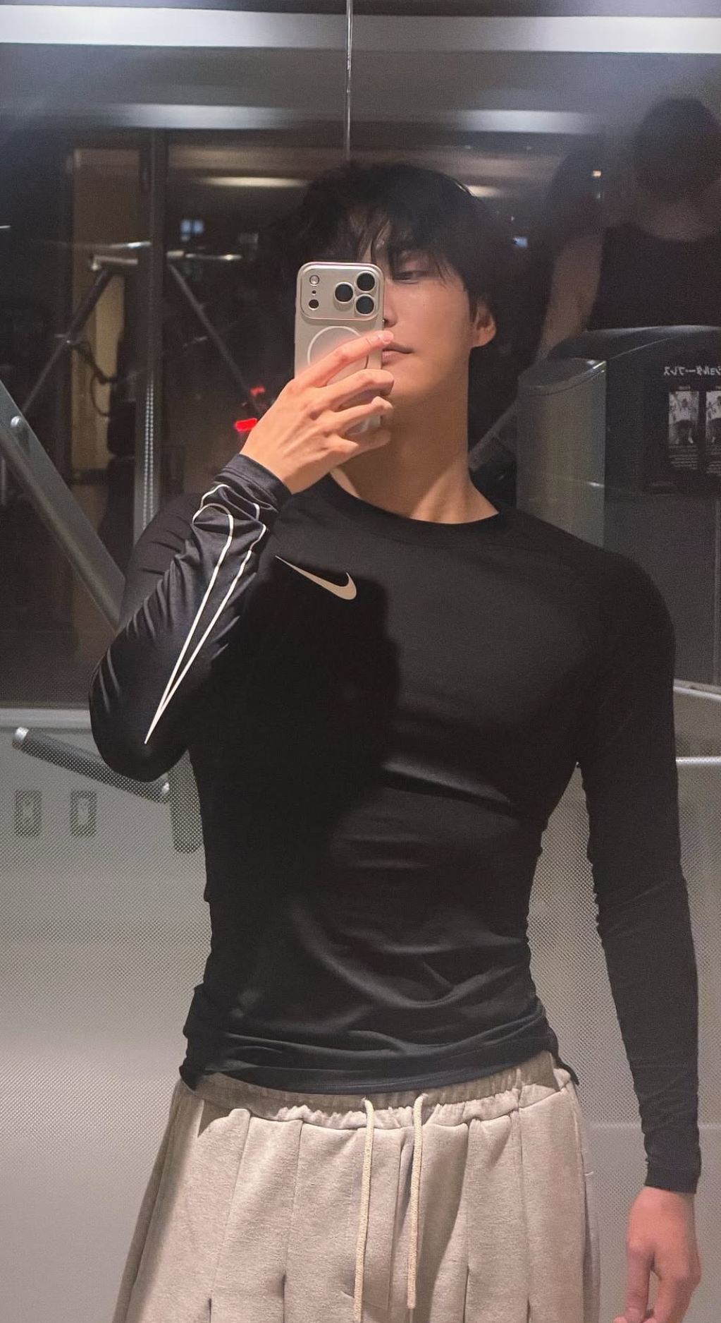 Wallpaper spesial buatan penggemar Seonghwa (ATEEZ)