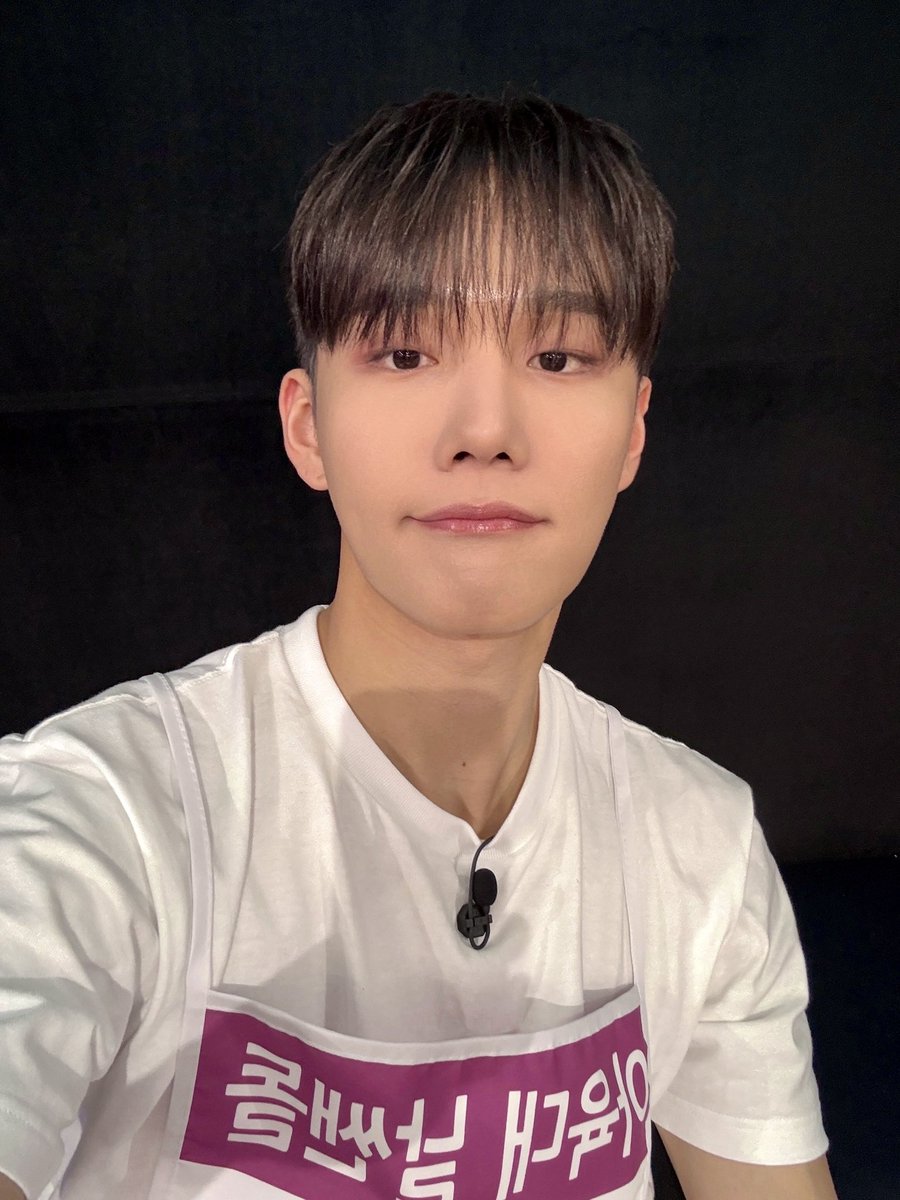 Latest photo of CIX