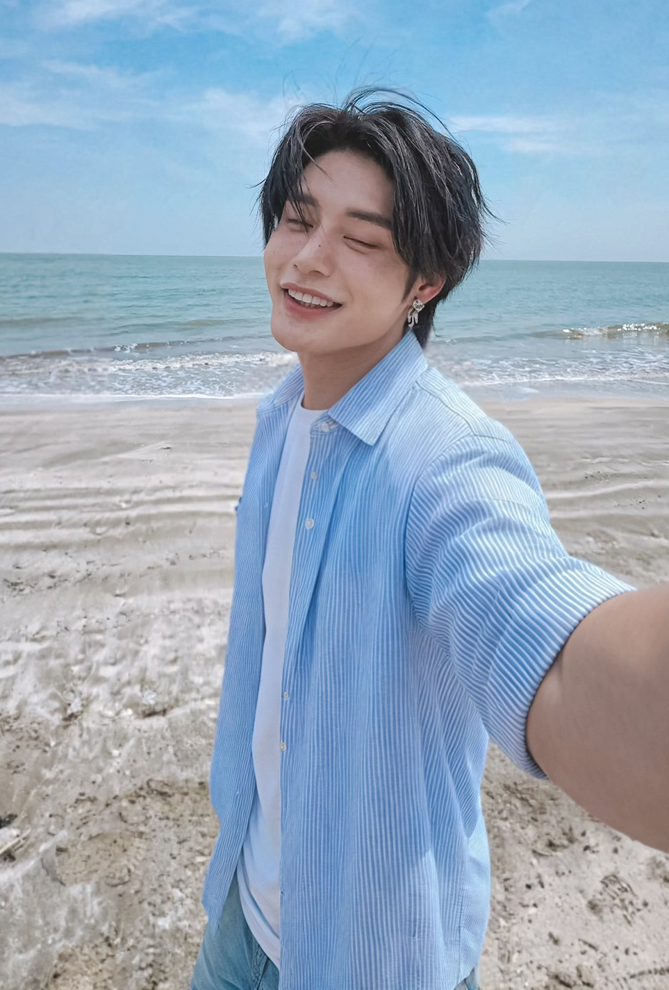 Latest photo of Kim Jiwoong (ZEROBASEONE)