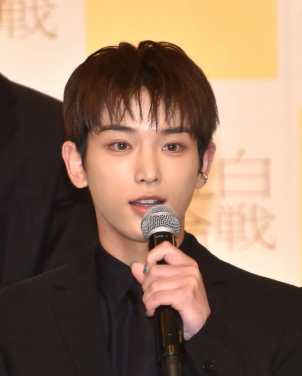 Behind-the-scenes cut of Harua (&TEAM)