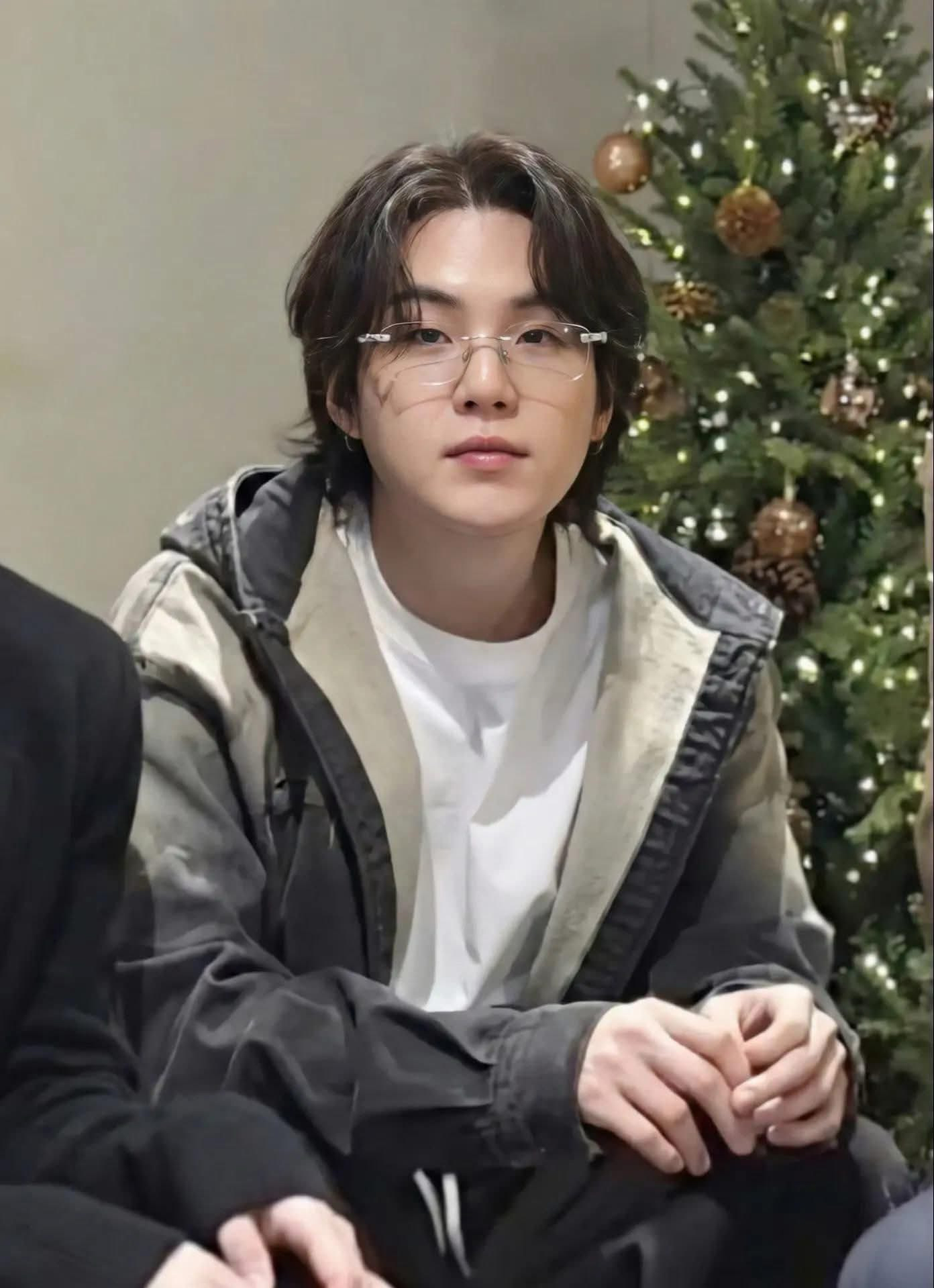 A moment captured by SUGA (BTS)'s fan