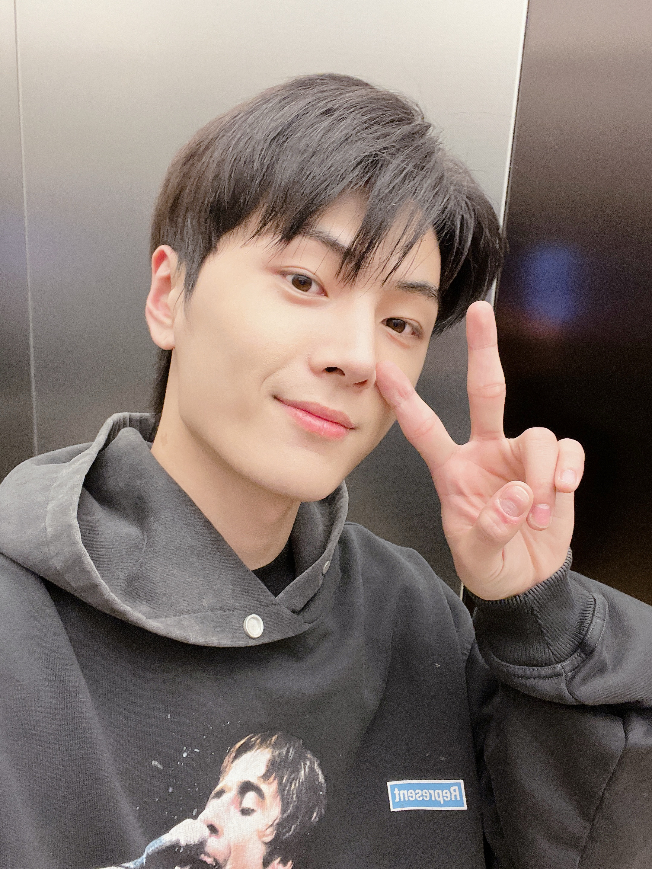 Recent activity shot of Jay (ENHYPEN)