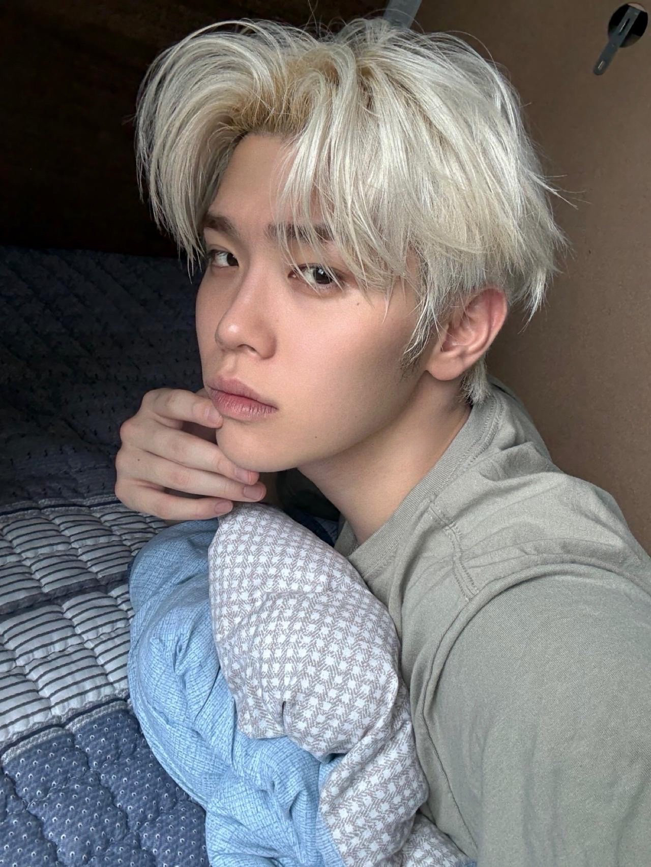 Latest photo of Kim Taerae (ZEROBASEONE)