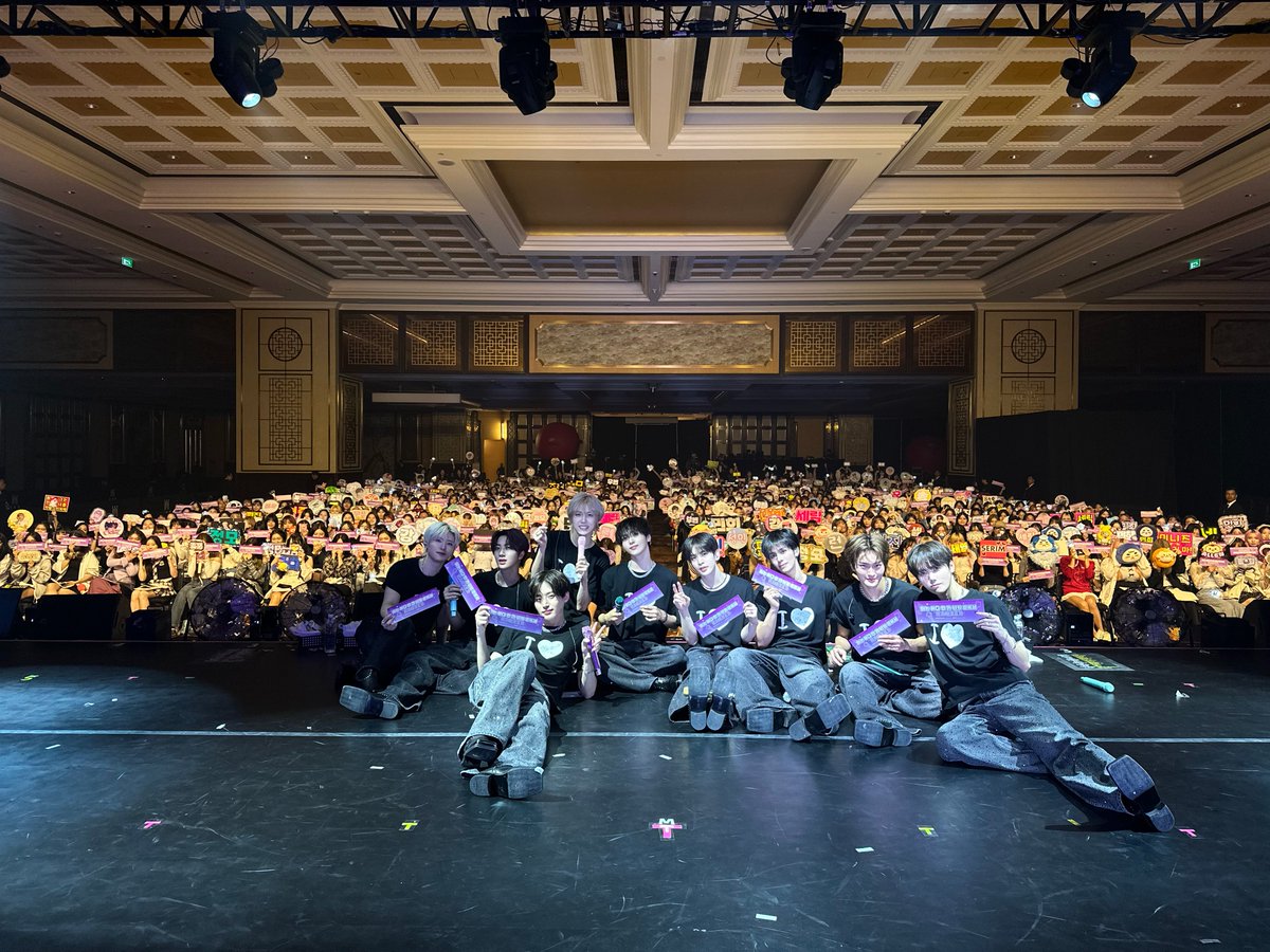 Behind-the-scenes cut of CRAVITY